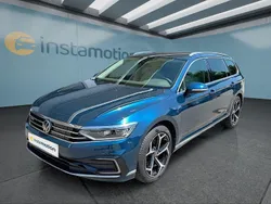 Blau Gebraucht 2021 VW Passat GTE Kombi | 25.199 € (Etwas zu teuer)