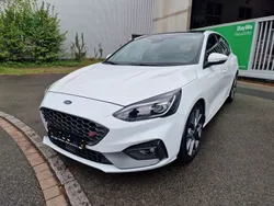 Weiß Gebraucht 2020 Ford Focus ST Limousine | 21.690 € (Fairer Preis)