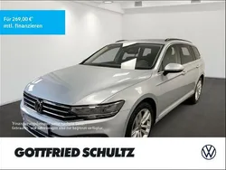 Silber Gebraucht 2023 VW Passat Business Kombi | 26.990 € (Etwas zu teuer)