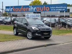 Schwarz Gebraucht 2016 Ford Kuga Titanium SUV | 8.699 € (Guter Preis)