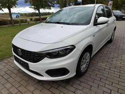 Gelato weiß Gebraucht 2017 Fiat Tipo Easy Limousine | 10.500 € (Fairer Preis)