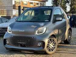 Mountain grey magno Gebraucht 2016 Smart ForTwo Cabrio Brabus Cabrio | 17.900 € (Superpreis)