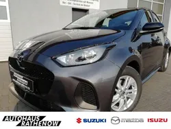 Grau Neu 2025 Mazda 2 Center-Line Limousine | 23.365 € (Fairer Preis)