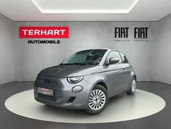 Weiß Gebraucht 2022 Fiat 500e Icon Kleinwagen | 18.987 € (Fairer Preis)