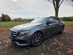 Grau Gebraucht 2017 Mercedes E220 Night Kombi | 26.990 € (Fairer Preis)