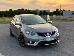Grau Gebraucht 2015 Nissan Pulsar Limousine | 11.499 €