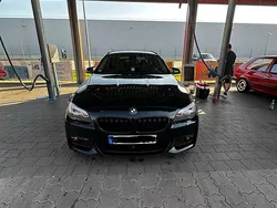 Schwarz Gebraucht 2011 BMW 525 M Sport Kombi | 14.000 € (Teuer)