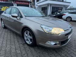 Gelb Gebraucht 2013 Citroën C5 Exclusive Limousine | 13.400 €
