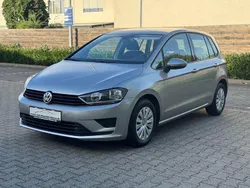 Tungsten silver Gebraucht 2016 VW Golf Sportsvan Trendline Van / Kleinbus | 10.490 € (Fairer Preis)