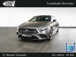 Grau Gebraucht 2020 Mercedes A180 AMG line Limousine | 27.850 € (Fairer Preis)