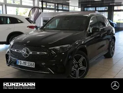Obsidianschwarz metallic Gebraucht 2025 Mercedes GLC220 AMG SUV | 58.150 € (Superpreis)