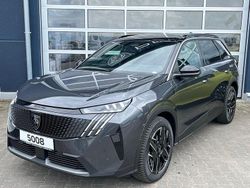 Grau Neu 2025 Peugeot 5008 Allure SUV | 37.890 €