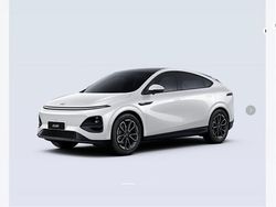 Beige (artic white) Neu 2025 XPENG G6 SUV | 35.861 €