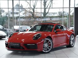 Rot Gebraucht 2023 Porsche 911 | 146.800 €