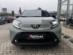 Grau Neu 2025 Toyota Aygo X SUV | 19.490 €