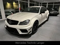Diamantweiß bright (designo) Gebraucht 2013 Mercedes C63 AMG AMG Coupé | 126.000 €