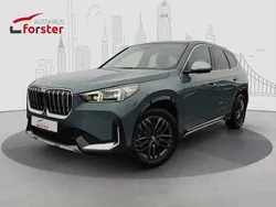 Grün Gebraucht 2023 BMW iX1 xLine SUV | 40.990 € (Fairer Preis)