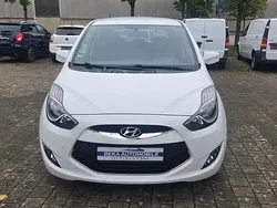 Weiß Gebraucht 2015 Hyundai ix20 Edition Van / Kleinbus | 9.300 € (Superpreis)