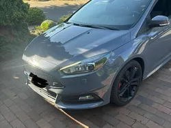 Grau Gebraucht 2017 Ford Focus ST Kombi | 15.500 € (Teuer)