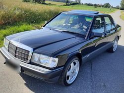 Schwarz Gebraucht 1990 Mercedes 190 AMG Limousine | 7.800 €