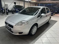 Silber Gebraucht 2013 Fiat Punto S Kleinwagen | 5.950 €