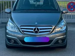 Grau Gebraucht 2008 Mercedes B200 Van / Kleinbus | 2.999 € (Fairer Preis)