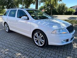 Weiß Gebraucht 2008 Skoda Octavia Sport Kombi | 4.499 € (Etwas zu teuer)