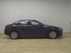 Schwarz Gebraucht 2021 Mercedes A200 Limousine | 17.280 € (Superpreis)