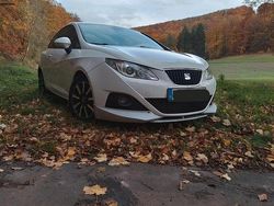 Weiß Gebraucht 2009 Seat Ibiza Kleinwagen | 2.000 € (Fairer Preis)