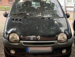 Gebraucht 2000 Renault Twingo Expression Kleinwagen | 850 € (Guter Preis)