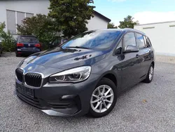 Grau Gebraucht 2021 BMW 216 Advantage Kombi | 15.200 € (Guter Preis)