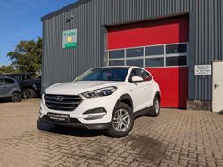 Weiß Gebraucht 2017 Hyundai Tucson Classic SUV | 13.299 € (Fairer Preis)