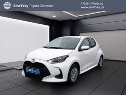 Schneeweiß Neu 2025 Toyota Yaris Hybrid Comfort Limousine | 21.490 € (Superpreis)