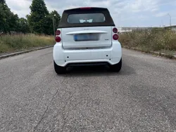 Weiß Gebraucht 2013 Smart ForTwo Cabrio Brabus Cabrio | 6.900 € (Fairer Preis)