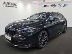 Saphirschwarz Gebraucht 2022 BMW 120 Performance Kleinwagen | 29.490 € (Etwas zu teuer)