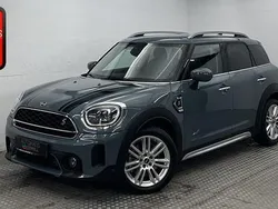 Sage green (metallic) Gebraucht 2024 Mini Cooper SD Countryman SUV | 38.800 € (Teuer)