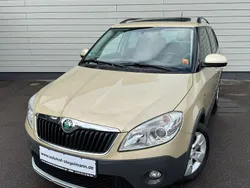 Beige Gebraucht 2011 Skoda Fabia Kombi | 4.600 € (Teuer)