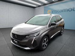Grau Gebraucht 2022 Peugeot 3008 Van / Kleinbus | 27.399 € (Etwas zu teuer)