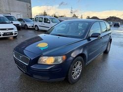 Blau Gebraucht 2006 Volvo V50 Kinetic Kombi | 2.300 € (Fairer Preis)