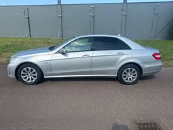 Silber Gebraucht 2011 Mercedes E200 Elegance Limousine | 8.999 € (Superpreis)