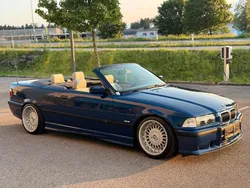 Blau Gebraucht 1998 BMW 328 Cabriolet M Sport Cabrio | 17.900 €