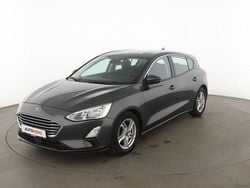 Grau Gebraucht 2018 Ford Focus Cool & Connect Limousine | 13.590 € (Fairer Preis)