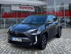 Marlingrau metallic Gebraucht 2025 Toyota Yaris Cross SUV | 27.990 € (Fairer Preis)