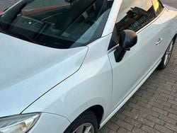 Weiß Gebraucht 2010 Renault Mégane Cabriolet Luxe Cabrio | 4.999 € (Fairer Preis)