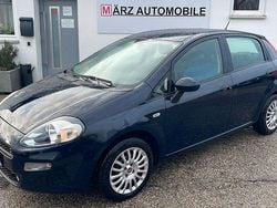 Blau Gebraucht 2017 Fiat Punto Mystyle Limousine | 7.990 € (Teuer)