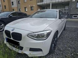 Weiß Gebraucht 2014 BMW 120 Performance Kleinwagen | 9.500 € (Fairer Preis)