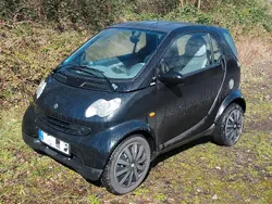 Schwarz Gebraucht 2005 Smart ForTwo Coupé Coupé | 1.600 € (Guter Preis)