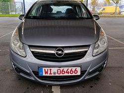 Blau Gebraucht 2009 Opel Corsa Kleinwagen | 2.700 € (Guter Preis)