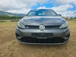 Grau Gebraucht 2019 VW Golf VII R Limousine | 37.500 €