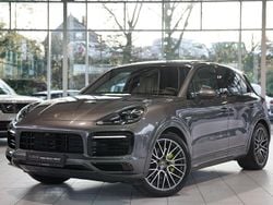 Grau Gebraucht 2022 Porsche Cayenne Sport SUV | 71.900 € (Guter Preis)